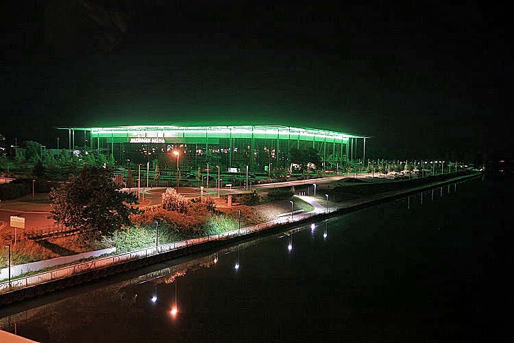 VW Arena am Mittellandkanal